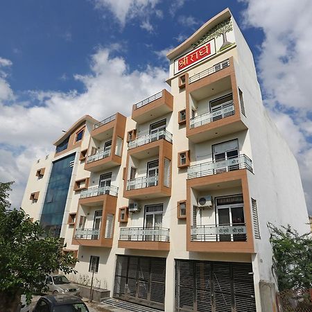 Anamsa Residency Hotel Vrindavan Exterior photo